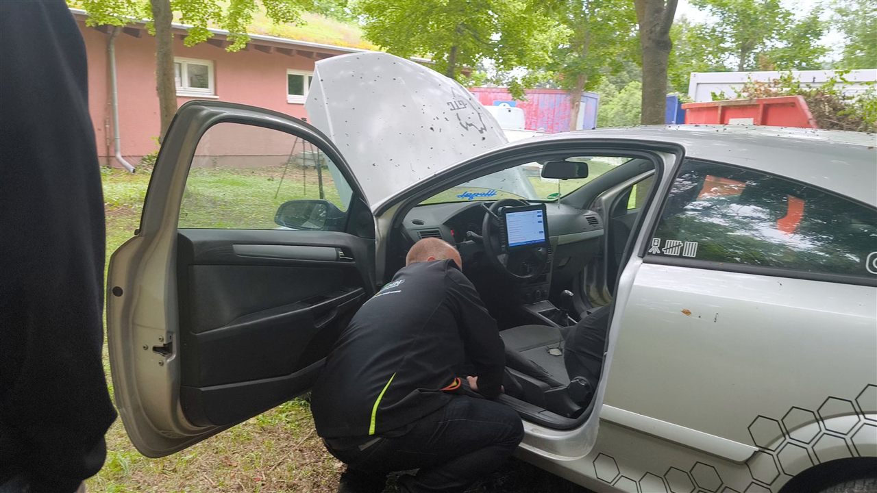 Technische Diagnose des Astra H GTC mit Diagnosegerät